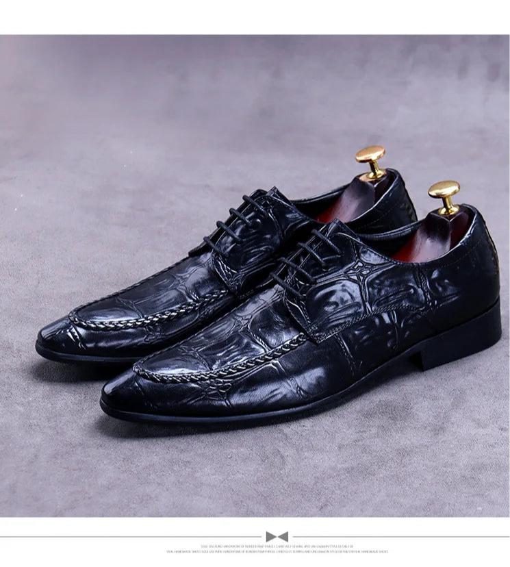 Elevate your style with the Luxury Crocodile Pattern Men’s Dress Shoes, part of the Hollandluxeglobal.com Exclusive Collection.
• Material: Premium genuine leather with elegant crocodile embossing