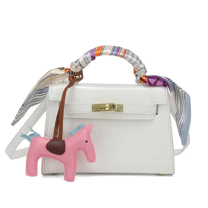 Classic Leather Tote Bag for Ladies | Spacious Interior Luxury Handbag | Famous Designer-Inspired Style | HollandLuxeGlobal.com Exclusive Collector’s Item