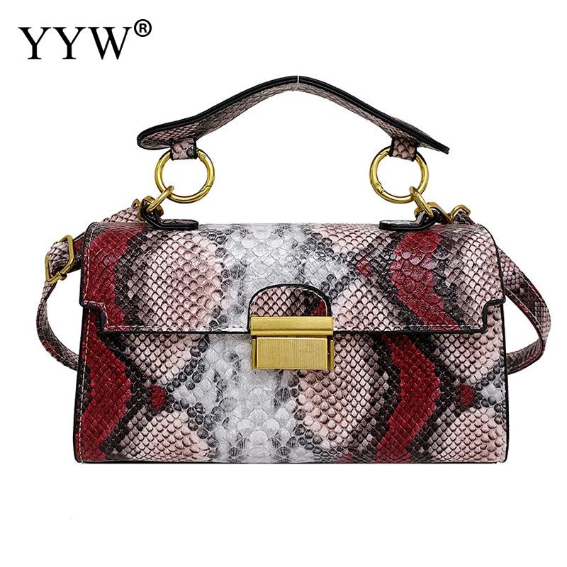 Make a bold statement with this Snakeskin Pattern Luxury Women’s Bag 2023, crafted from premium PU leather with a modern square silhouette. A chic designer tote and crossbody — perfect for confident, fashionable women.

h
