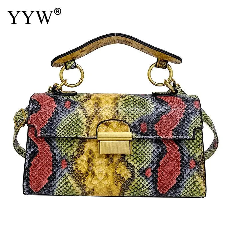 Make a bold statement with this Snakeskin Pattern Luxury Women’s Bag 2023, crafted from premium PU leather with a modern square silhouette. A chic designer tote and crossbody — perfect for confident, fashionable women.

h
