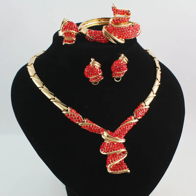Celebrate elegance and tradition with this African Beads Jewelry Set for Women, a hollandluxeglobal.com bestseller designed to complete any bridal or party look.