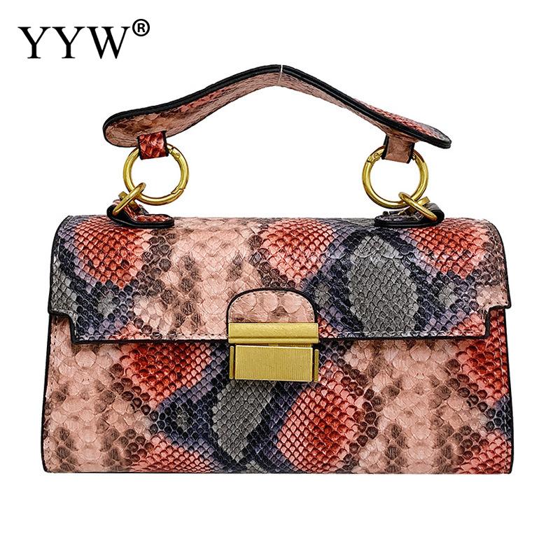 Make a bold statement with this Snakeskin Pattern Luxury Women’s Bag 2023, crafted from premium PU leather with a modern square silhouette. A chic designer tote and crossbody — perfect for confident, fashionable women.

h