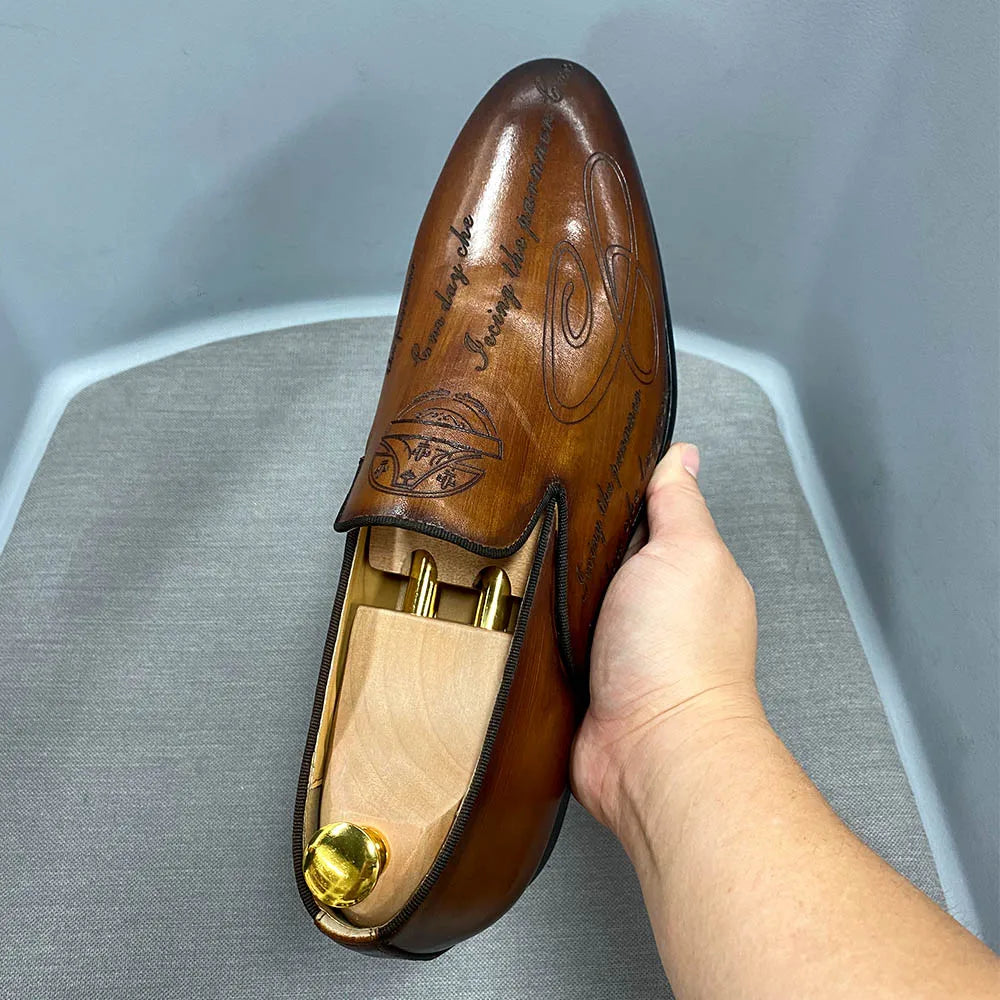 Experience timeless sophistication with these Italian Style Hand-Painted Men’s Shoes, crafted from genuine cow leather for unmatched elegance and comfort. Perfect for formal, business, or wedding occasions