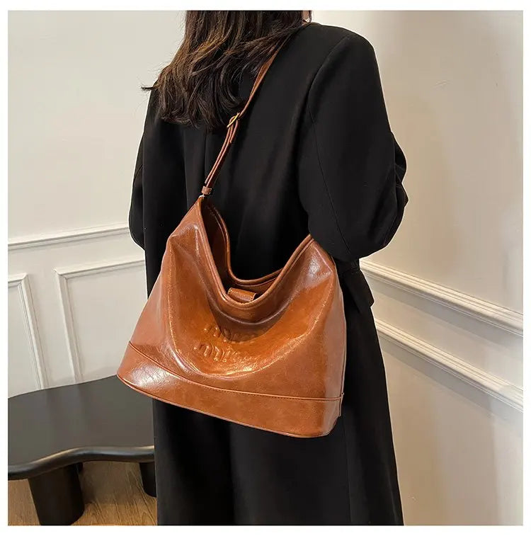 Premium & Boutique Feel (For Exclusive Collections)
Luxury Leather Handbag for Women – Elegant Designer Tote & Crossbody Bag | HollandLuxeGlobal.com Exclusive