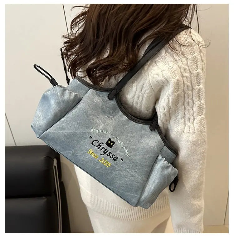 High-End Women’s Tote Bag – Genuine Leather Luxury Handbag with Trendy Commuter Design by a Famous Stylish Designer | HollandLuxeGlobal.com Exclusive Collector’s Item