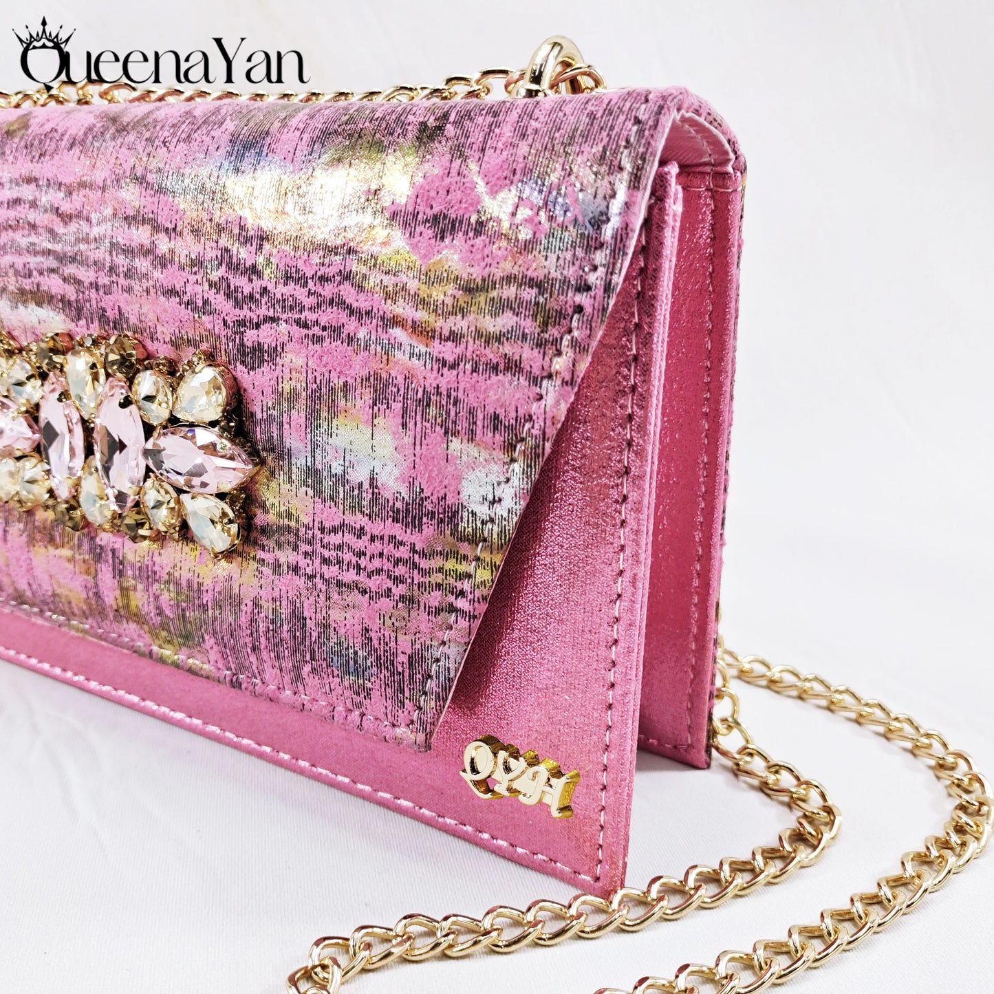 New Women High-Heel Shoes Elegant Wine Rhinestone Metallic Diamond Accents Paired with Matching Handbag Exquisite Special-Material | HollandLuxeGlobal.com Exclusive Collector’s Item