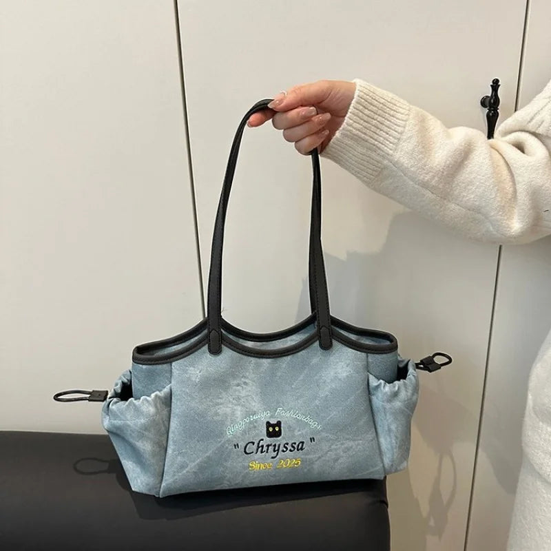 High-End Women’s Tote Bag – Genuine Leather Luxury Handbag with Trendy Commuter Design by a Famous Stylish Designer | HollandLuxeGlobal.com Exclusive Collector’s Item