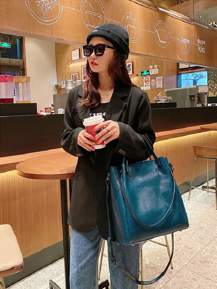 Boutique Premium Edition (for Exclusive Collection)
Luxury 100% Cowhide Leather Shoulder Bag for Women – Large-Capacity Tote & Crossbody Commuter Handbag | HollandLuxeGlobal.com Exclusive