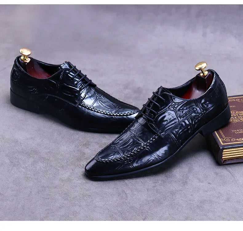 Elevate your style with the Luxury Crocodile Pattern Men’s Dress Shoes, part of the Hollandluxeglobal.com Exclusive Collection.
	•	Material: Premium genuine leather with elegant crocodile embossing