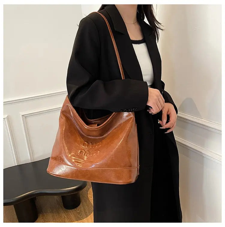 Premium & Boutique Feel (For Exclusive Collections)
Luxury Leather Handbag for Women – Elegant Designer Tote & Crossbody Bag | HollandLuxeGlobal.com Exclusive
