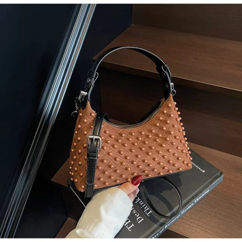 Modern Crocodile Embossed Bag For Women With Exotic Texture And Premium Leather For Luxury Style