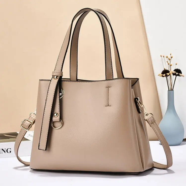 👜 Vintage Style Elegant Handbag for Ladies with Shoulder Strap and Premium Leather Construction | HollandLuxeGlobal.com Exclusive Collector’s Item