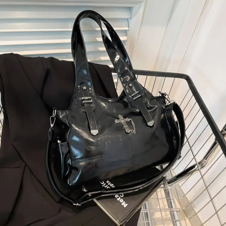 Elegant Tote Bags in Luxurious Leather for Women | Spacious Main Compartment & Refined Side Pockets | Perfect for Office, Travel & Gym | HollandLuxeGlobal.com Exclusive Collector’s Item