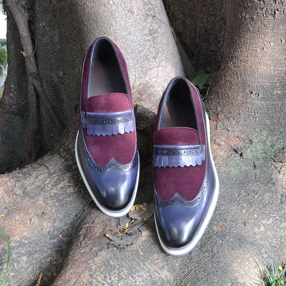 1.	HollandLuxe Exclusive – European Cow Suede Leather Wingtip Loafers
	2.	Luxury Men’s Sneakers-Loafers – Genuine Leather with Tassel Detail
	3.	Collector’s Edition Suede Wingtip Slip-On – Business & Casual Elegance