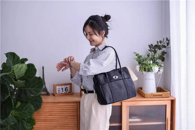 Business Casual Designer Handmade Genuine Leather Women’s Shoulder Bag – Real Cowhide Fashion Handbag for Work, Travel & Everyday Luxury | HollandLuxeGlobal.com Exclusive Collector’s Item