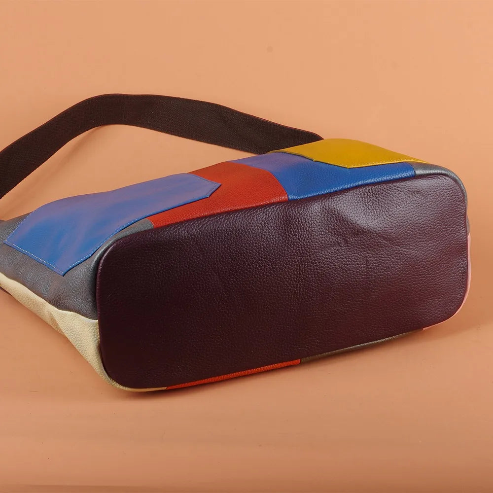 Title

Holland Luxe Global Exclusive – Retro Oversized Cowhide Leather Tote & Crossbody Handbag | Collector’s Edition

⸻

Subtitle

A versatile luxury handbag designed for women who value space, craftsmanship, and timel