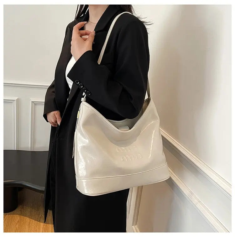 Premium & Boutique Feel (For Exclusive Collections)
Luxury Leather Handbag for Women – Elegant Designer Tote & Crossbody Bag | HollandLuxeGlobal.com Exclusive