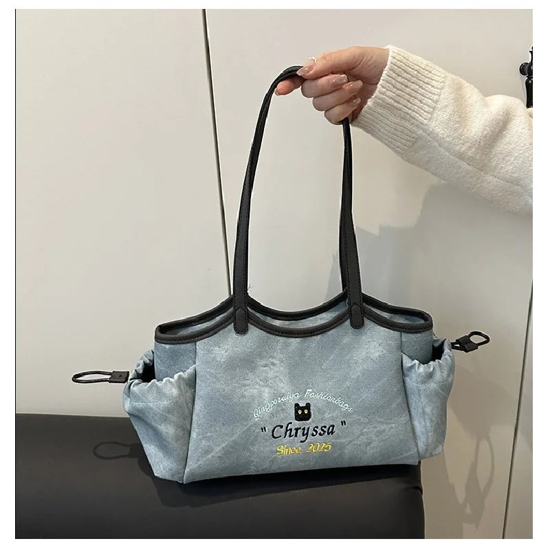 High-End Women’s Tote Bag – Genuine Leather Luxury Handbag with Trendy Commuter Design by a Famous Stylish Designer | HollandLuxeGlobal.com Exclusive Collector’s Item