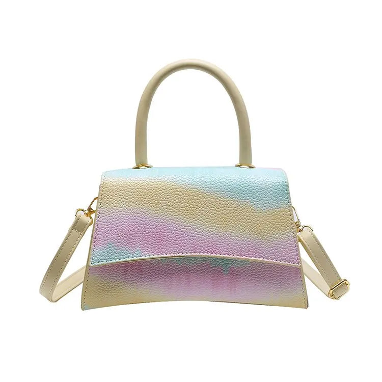 Luxury Design: A refined blend of contemporary elegance and timeless simplicity
	•	Premium Leather: Crafted from high-quality materials for durability and a soft touch
	•	Versatile Style: Perfect for daily use