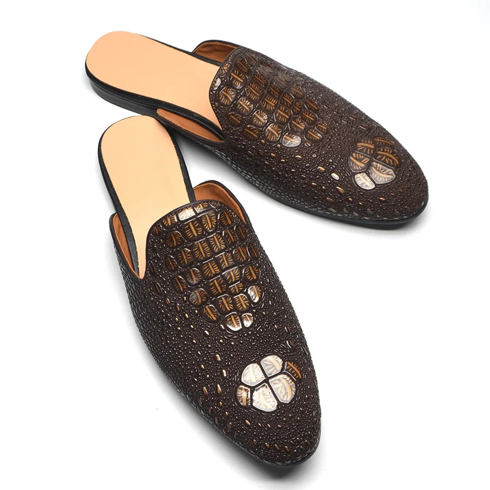 Boutique Premium Feel (for your Exclusive Collection)
Handcrafted Men’s Genuine Cowhide Leather Mules – Luxury Crocodile Pattern Slip-On Pointed Toe Loafers | HollandLuxeGlobal.com Exclusive