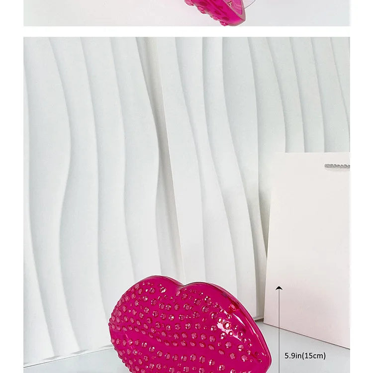 Lip Shape Rhinestones Clutch Bag Clear Acrylic Kiss Purse Luxury Diamond Women Wedding Evening Party Chain Crossbody Handbag | HollandLuxeGlobal.com Exclusive Collector’s Item