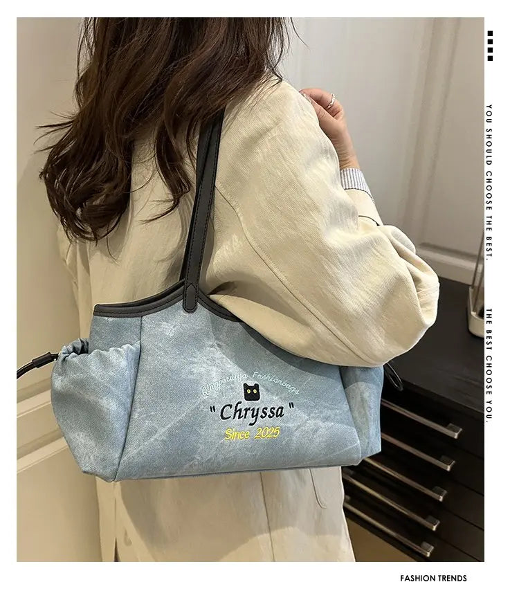 High-End Women’s Tote Bag – Genuine Leather Luxury Handbag with Trendy Commuter Design by a Famous Stylish Designer | HollandLuxeGlobal.com Exclusive Collector’s Item