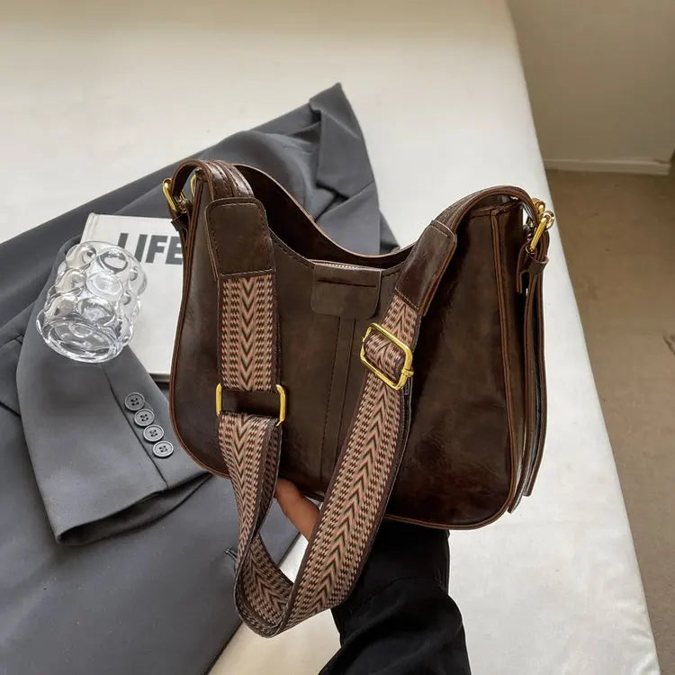 👜 Vintage Style Elegant Handbag for Ladies with Shoulder Strap and Premium Leather Construction | HollandLuxeGlobal.com Exclusive Collector’s Item