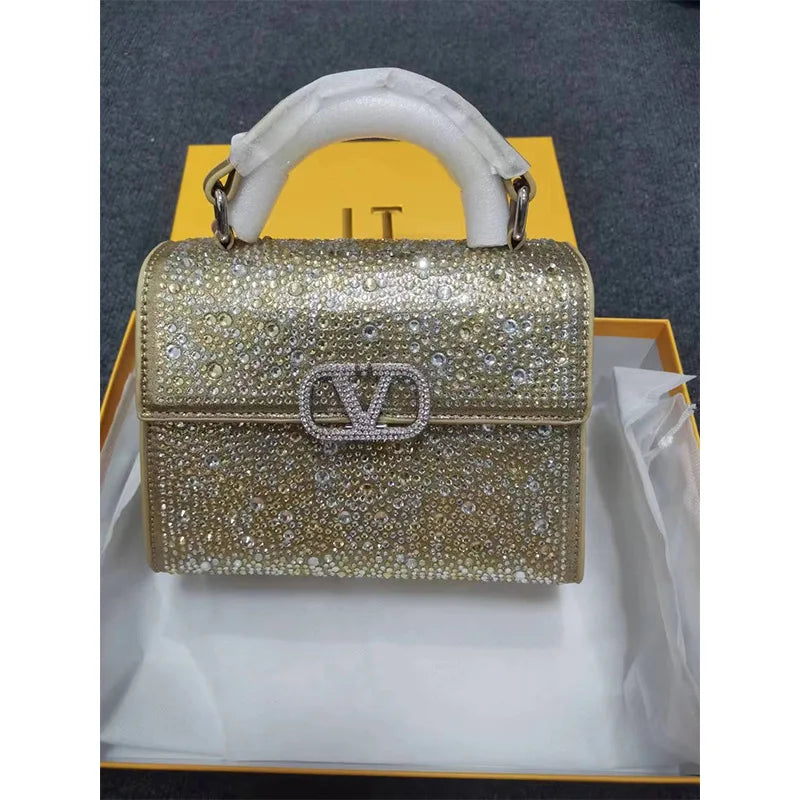 Elegant Vintage Leather Handbag for Ladies – Women’s Designer Tote Purse, Crossbody & Shoulder Bag in Classic Timeless Style | HollandLuxeGlobal.com Exclusive Collector’s Item