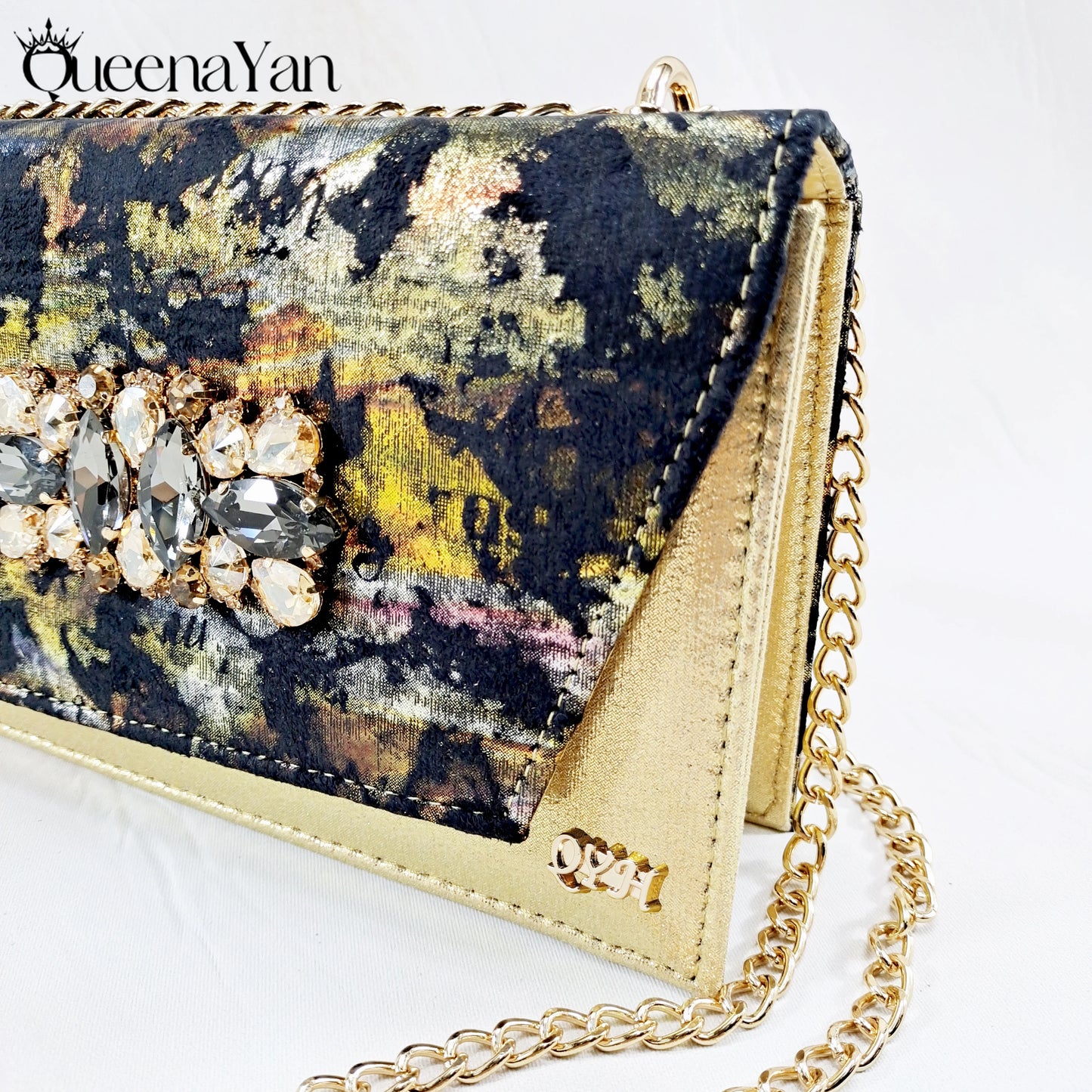 New Women High-Heel Shoes Elegant Wine Rhinestone Metallic Diamond Accents Paired with Matching Handbag Exquisite Special-Material | HollandLuxeGlobal.com Exclusive Collector’s Item