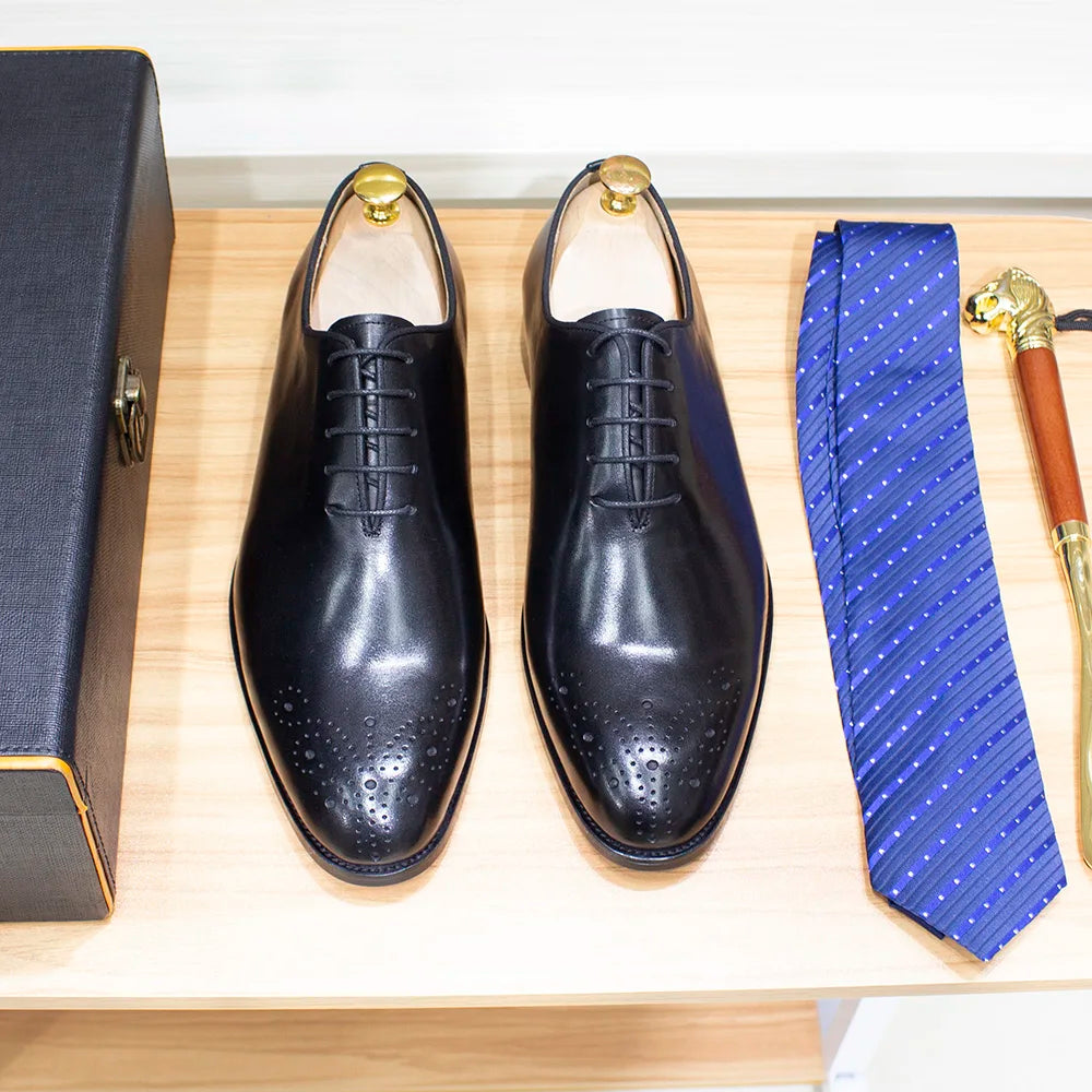 Italian Style Men’s Dress Shoes | Genuine Leather Handmade Classic Whole-Cut Oxford Lace-Up Formal Shoes | HollandLuxeGlobal.com Exclusive Collector’s Item