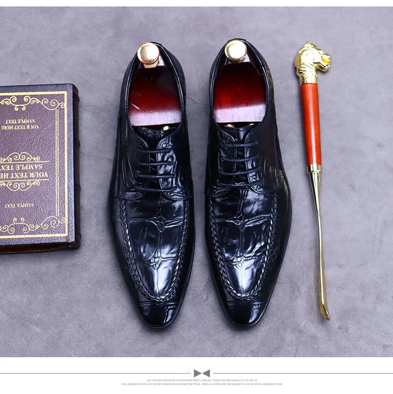Elevate your style with the Luxury Crocodile Pattern Men’s Dress Shoes, part of the Hollandluxeglobal.com Exclusive Collection.
	•	Material: Premium genuine leather with elegant crocodile embossing