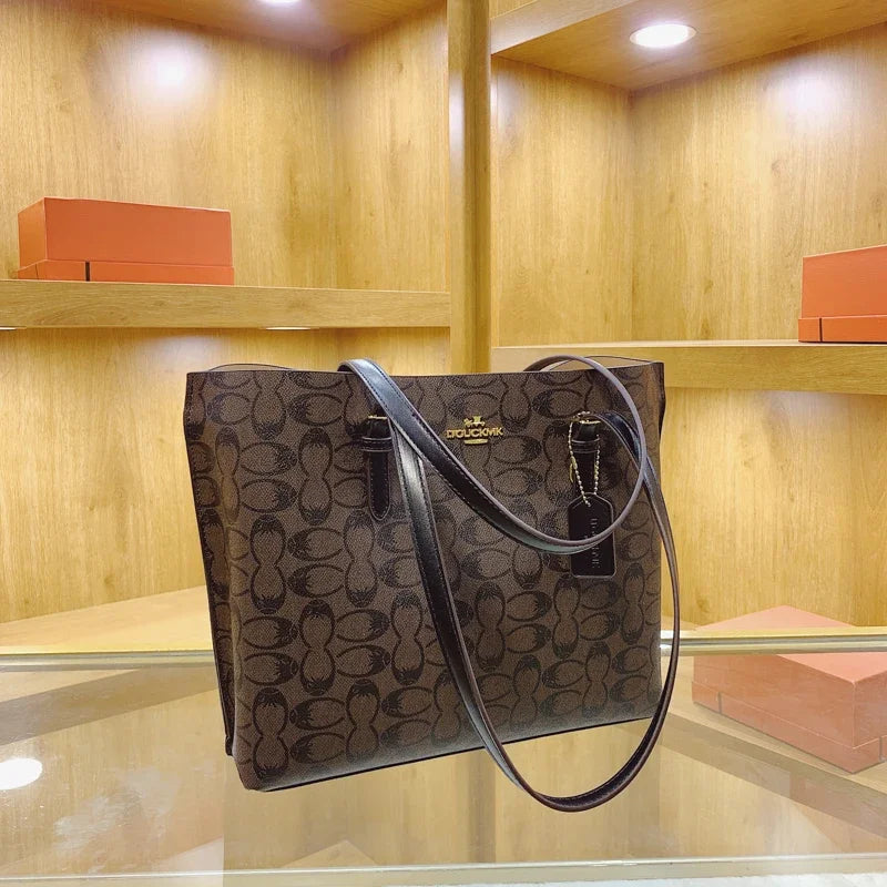 Boutique Premium Feel
Luxury Designer-Inspired Leather Crossbody Bag for Women – Elegant Shoulder Handbag | HollandLuxeGlobal.com Exclusive