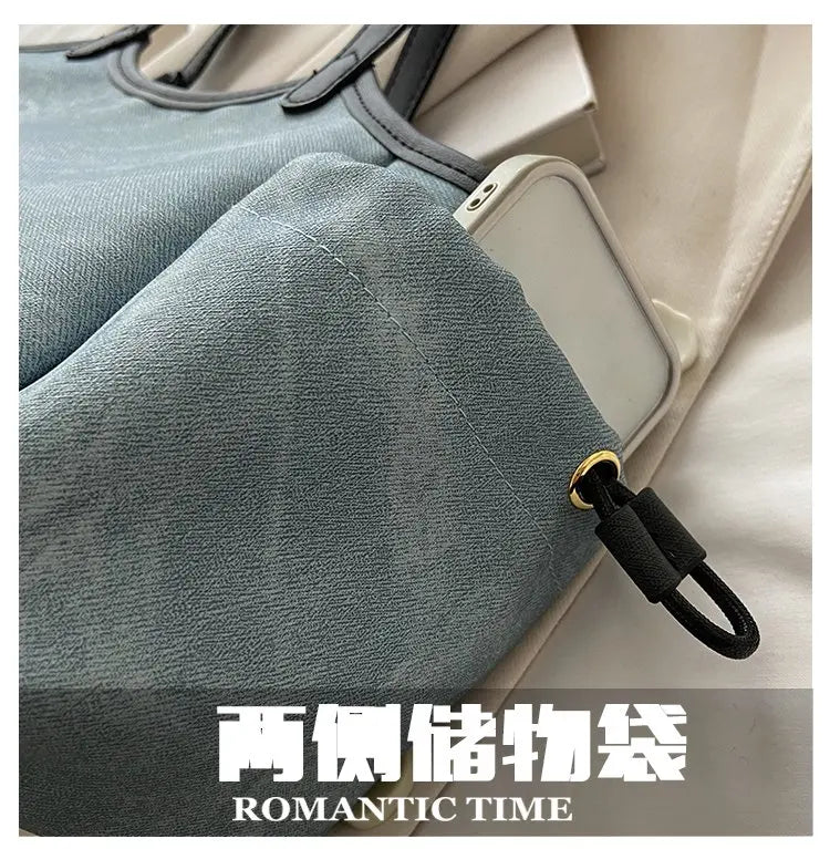 High-End Women’s Tote Bag – Genuine Leather Luxury Handbag with Trendy Commuter Design by a Famous Stylish Designer | HollandLuxeGlobal.com Exclusive Collector’s Item