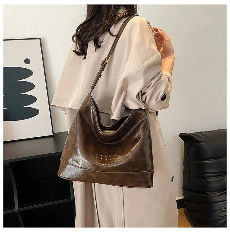 Premium & Boutique Feel (For Exclusive Collections)
Luxury Leather Handbag for Women – Elegant Designer Tote & Crossbody Bag | HollandLuxeGlobal.com Exclusive