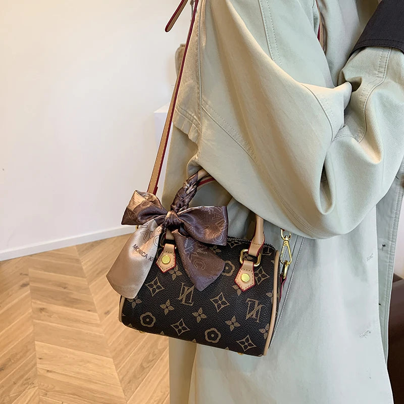 👜 Paris Fashion Designer Elegant Handbag Classic Vintage Style for Luxury Women Leisure Business Commuter Bag | HollandLuxeGlobal.com Exclusive Collector’s Item