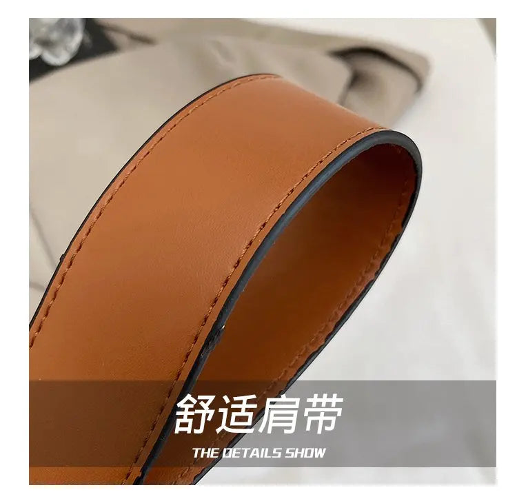 Classic Elegant Ladies Tote Bag – Luxury Leather Women’s Handbag by Famous Designer, Timeless Style from a Popular Luxury Brand | HollandLuxeGlobal.com Exclusive Collector’s Item