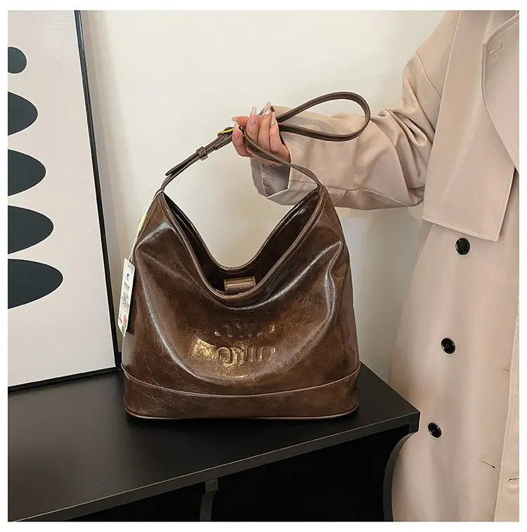 Premium & Boutique Feel (For Exclusive Collections)
Luxury Leather Handbag for Women – Elegant Designer Tote & Crossbody Bag | HollandLuxeGlobal.com Exclusive