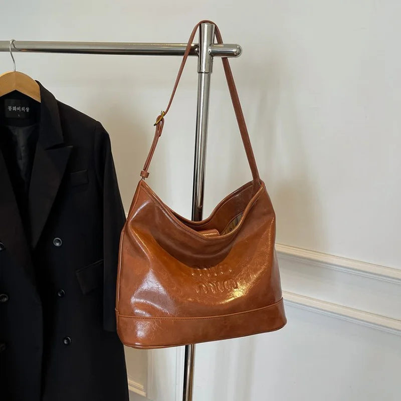 Premium & Boutique Feel (For Exclusive Collections)
Luxury Leather Handbag for Women – Elegant Designer Tote & Crossbody Bag | HollandLuxeGlobal.com Exclusive