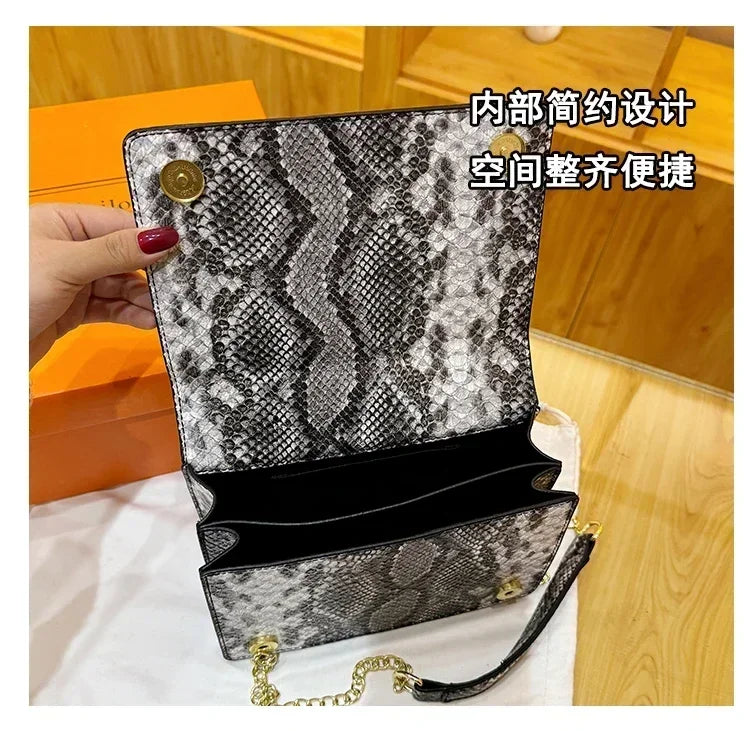 Elegant. Timeless. Functional.
This premium leather tote blends vintage charm with modern luxury — your perfect everyday statement.

HollandLuxeGlobal.com Exclusive Collector’s Item