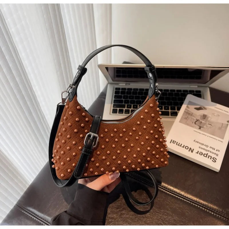 Modern Crocodile Embossed Bag For Women With Exotic Texture And Premium Leather For Luxury Style