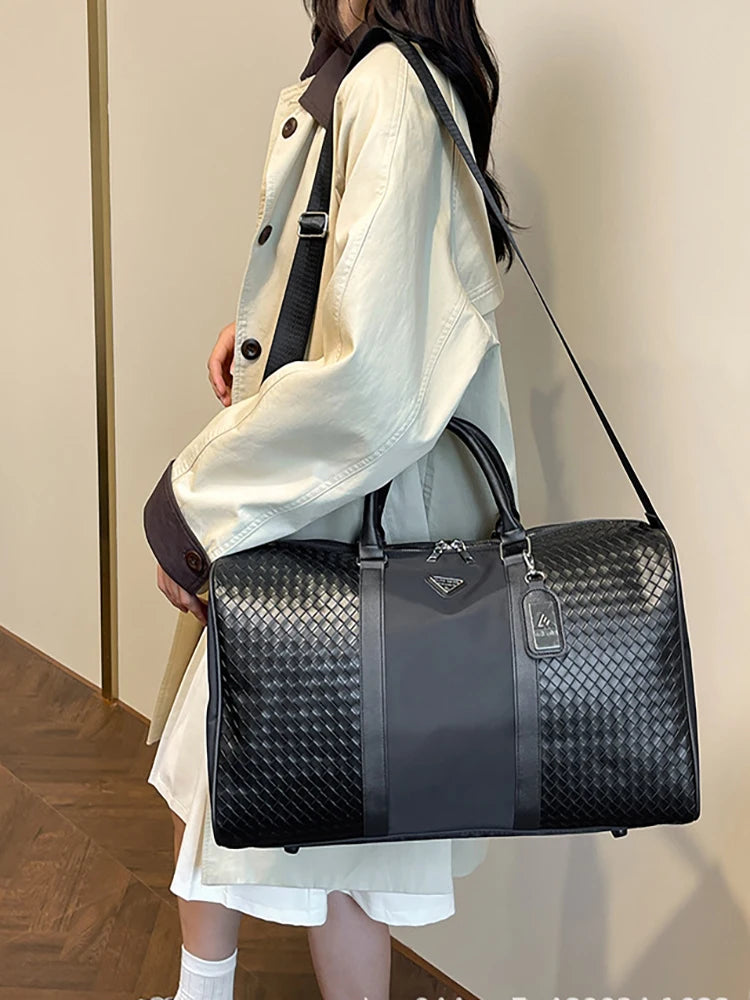 Business Trip Travel Bag with Large Capacity for Sports & Work | HollandLuxeGlobal.com Exclusive Collector’s Item