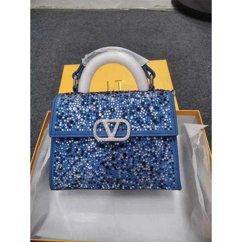 Elegant Vintage Leather Handbag for Ladies – Women’s Designer Tote Purse, Crossbody & Shoulder Bag in Classic Timeless Style | HollandLuxeGlobal.com Exclusive Collector’s Item