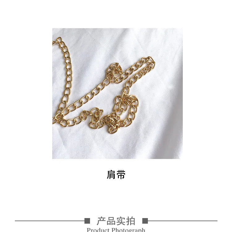 Lip Shape Rhinestones Clutch Bag Clear Acrylic Kiss Purse Luxury Diamond Women Wedding Evening Party Chain Crossbody Handbag | HollandLuxeGlobal.com Exclusive Collector’s Item