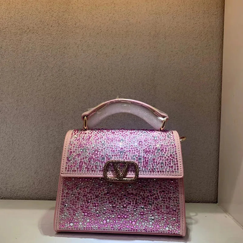 Elegant Vintage Leather Handbag for Ladies – Women’s Designer Tote Purse, Crossbody & Shoulder Bag in Classic Timeless Style | HollandLuxeGlobal.com Exclusive Collector’s Item