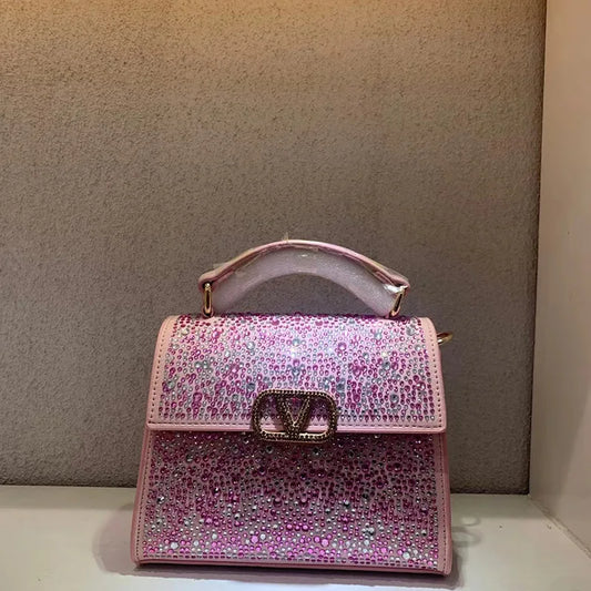 Elegant Vintage Leather Handbag for Ladies – Women’s Designer Tote Purse, Crossbody & Shoulder Bag in Classic Timeless Style | HollandLuxeGlobal.com Exclusive Collector’s Item