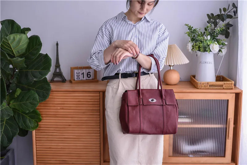Business Casual Designer Handmade Genuine Leather Women’s Shoulder Bag – Real Cowhide Fashion Handbag for Work, Travel & Everyday Luxury | HollandLuxeGlobal.com Exclusive Collector’s Item