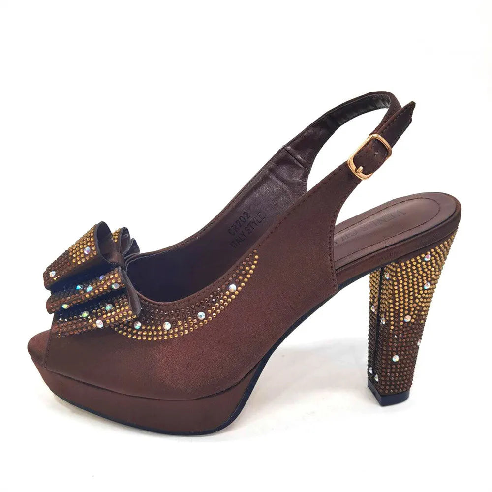 High Quality Thin Heels Rhinestones Design Fish Beaked Toe Cap Ladies Sandals with Bag Set in Pink Color For Party | HollandLuxeGlobal.com Exclusive Collector’s Item